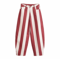 Portofino Striped Trousers — pantalón de rayas vino y crema de Velvet Boutique, vista de la pieza